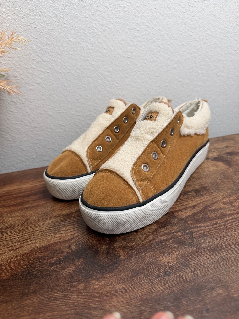 Mudd Tan Suede Slip-On Sneakers with Cream Sherpa Trim